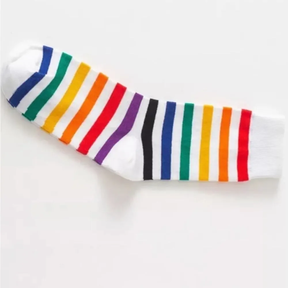 Women  Pride Rainbow Stripe  Black Socks Set Size 5-9